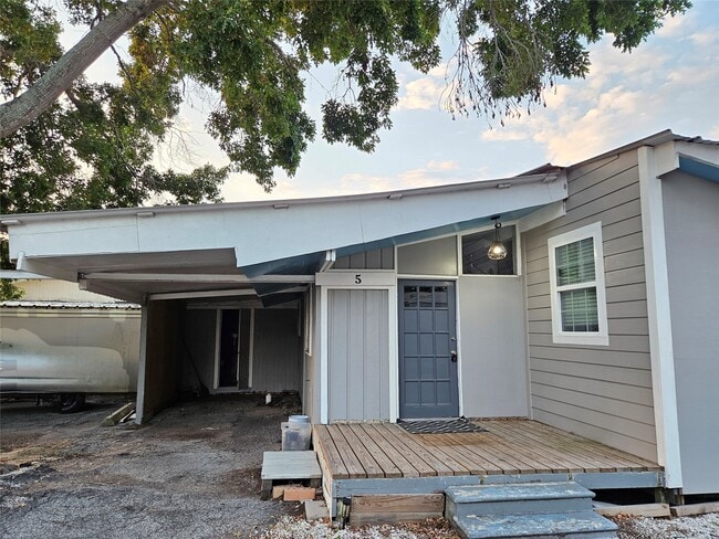 Building Photo - 4419 W Bayshore Dr Rental