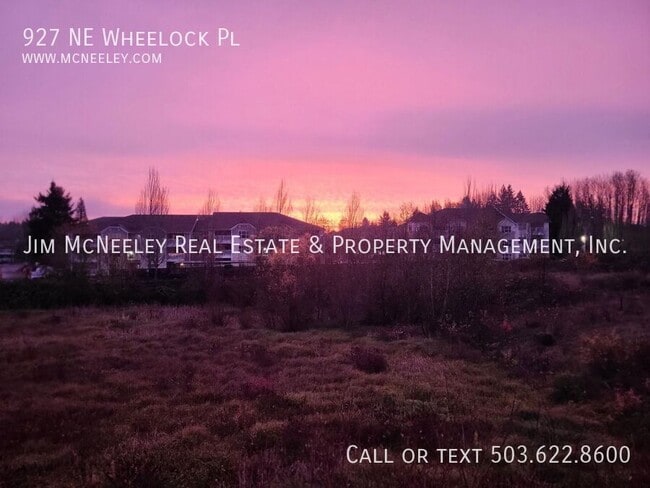 Photo - 927 NE Wheelock Pl