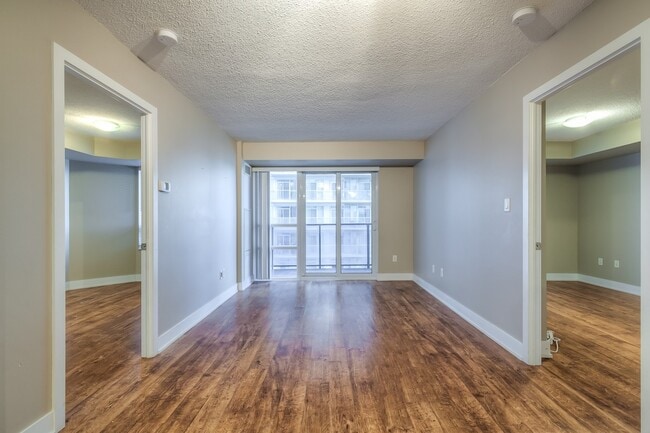 Photo - 20 Blue Jays Way Unité 1702