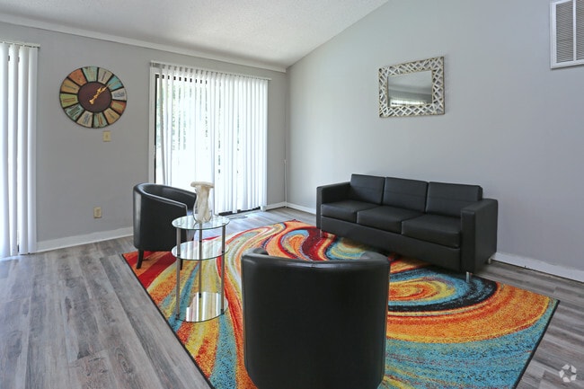 Raintree Apartments
