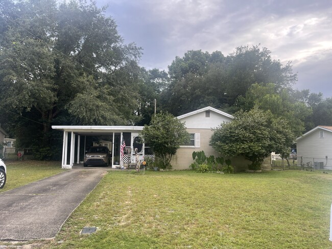 Photo - 353 Edge Ave Casa