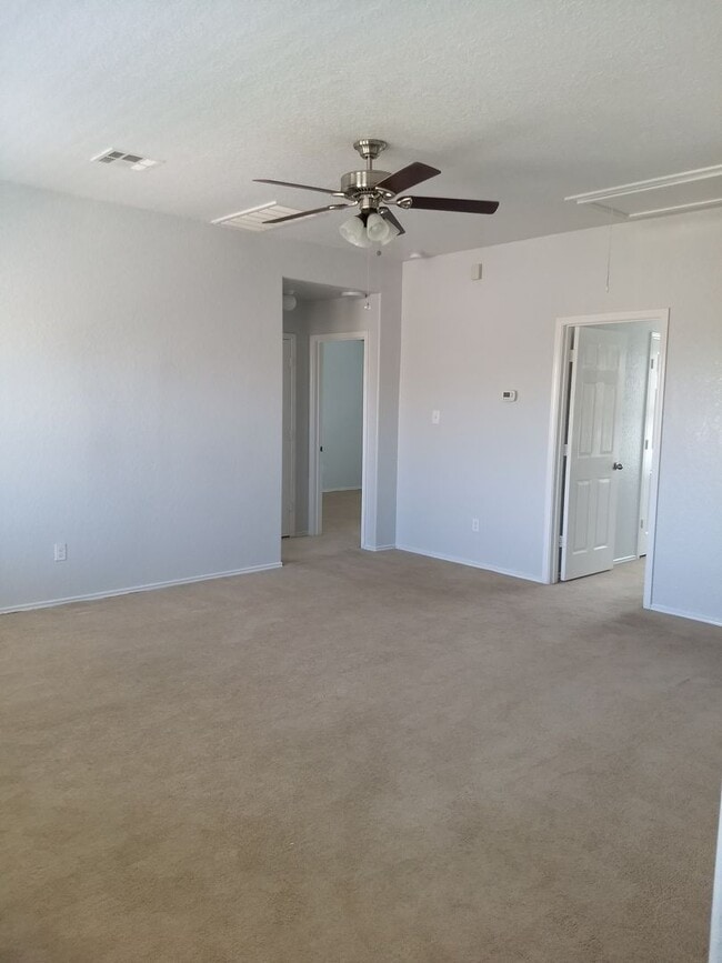 Photo - Spacious 4-Bedroom Home in Candlewood Park