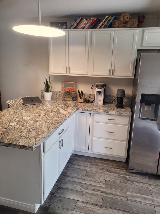 Photo - 542 N Shelton St