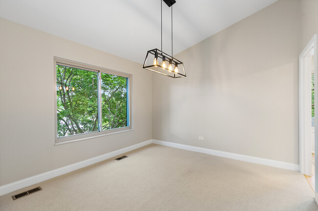 Photo - 25 N Shoreline Rd Unit B