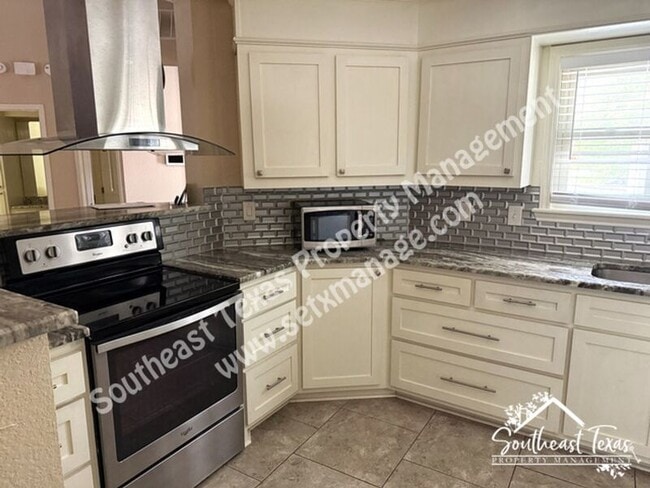 Photo - 6620 Forest Trail Cir