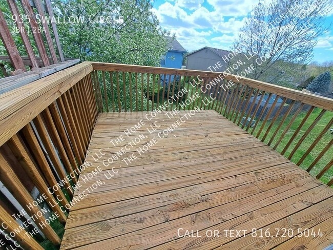 Photo - 935 Swallow Cir