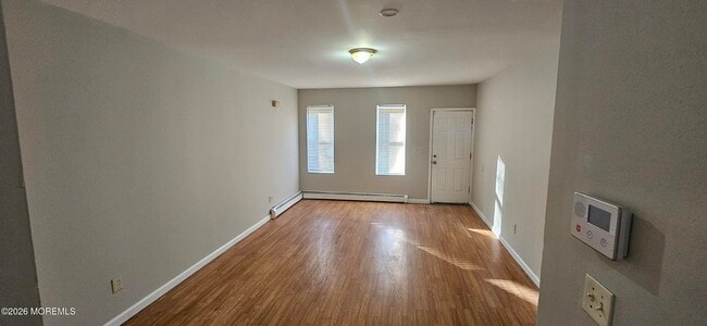 Building Photo - 540 Lamberton St