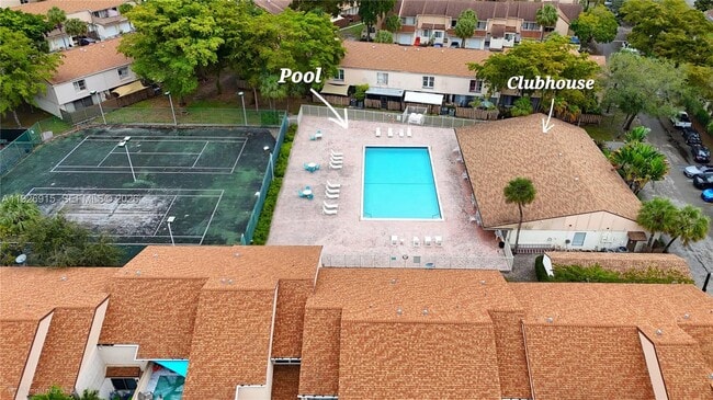 Photo - 8209 NW 8th St