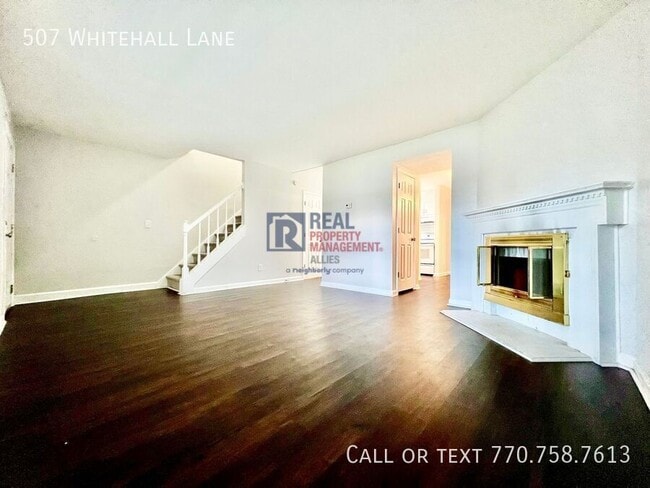 Photo - 507 Whitehall Ln