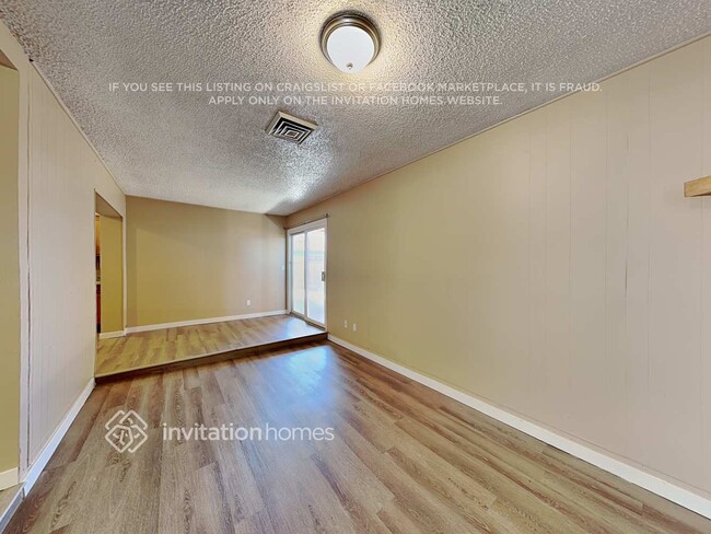 Photo - 4422 W Sanna St