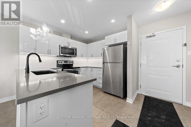 Photo - 360 Tribeca Private Unit 4