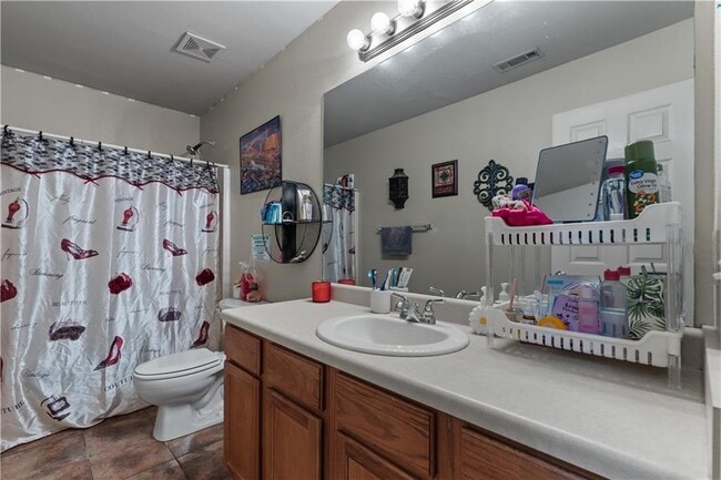 Photo - 258 Graystone Cir