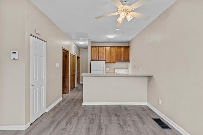 Photo - 3831 McRee Ave