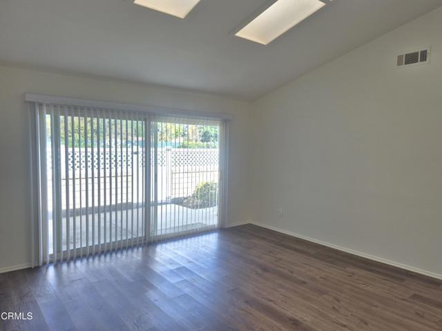 Photo - 3211 Village 3