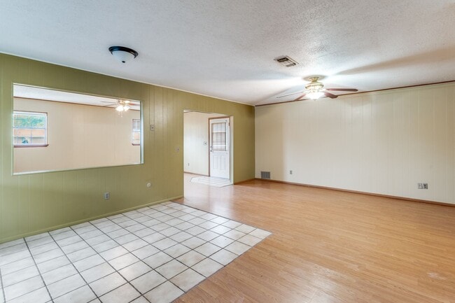 Photo - BEAUTIFUL 3-BEDROOM HOME IN LAKEWOOD SHADOW, NEW BRAUNFELS