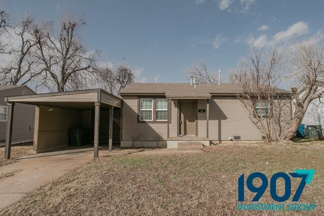 Photo - 217 W 9th St