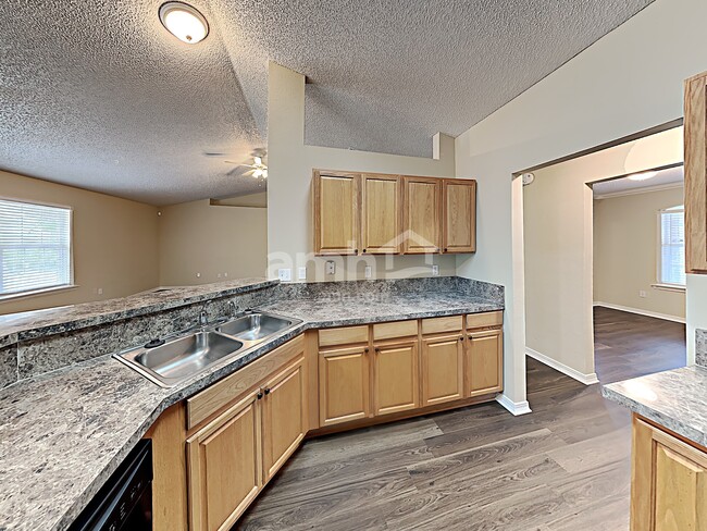 Photo - 2712 Taylor Hill Dr