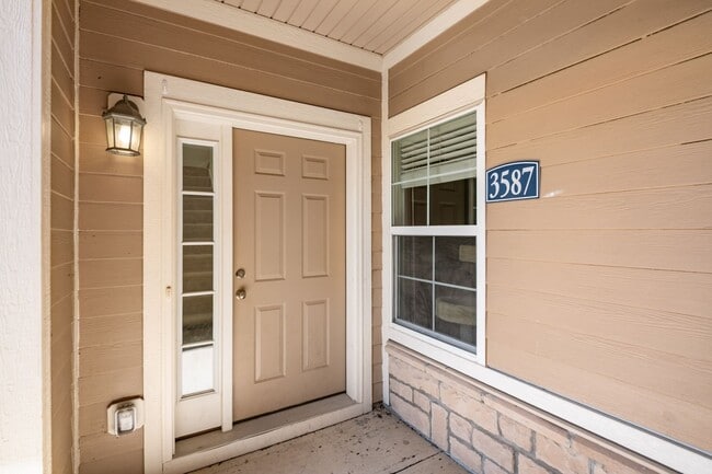 Photo - 3587 Evelynton Ave