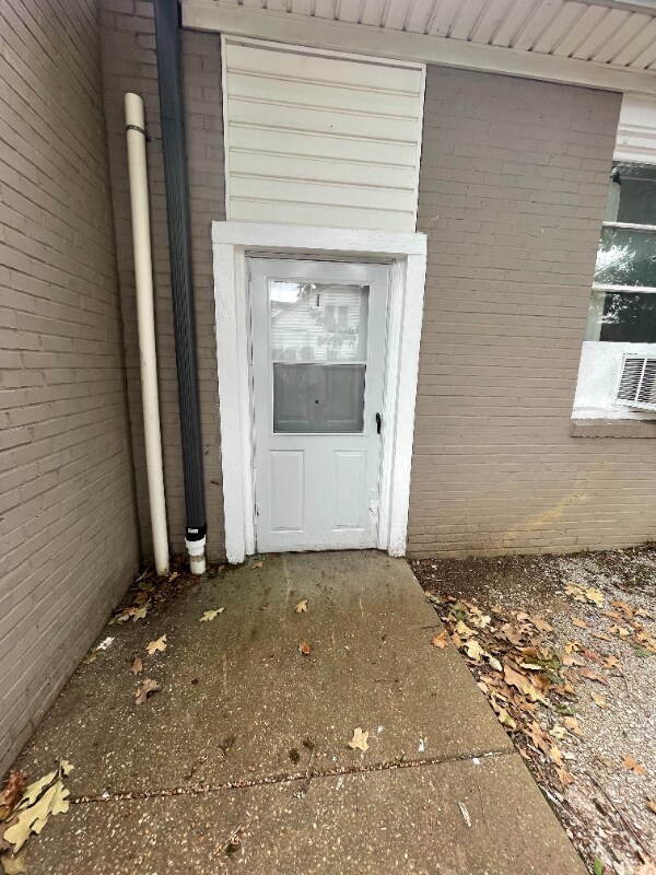 Photo - 227 N 5th Ave House