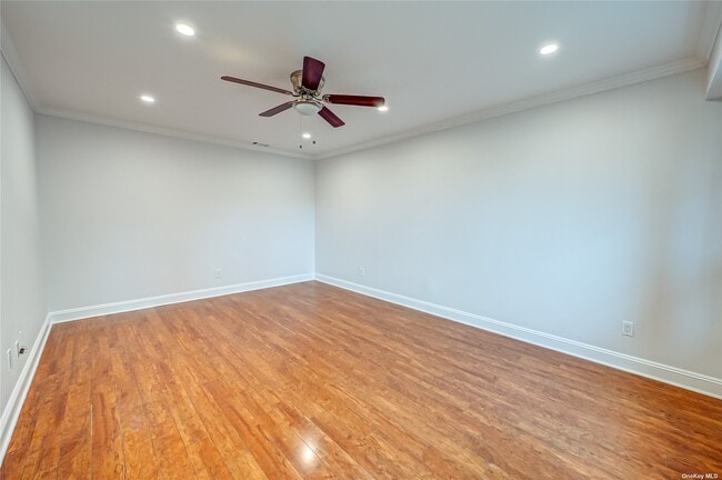 Photo - 66 Whalers Cove Dr