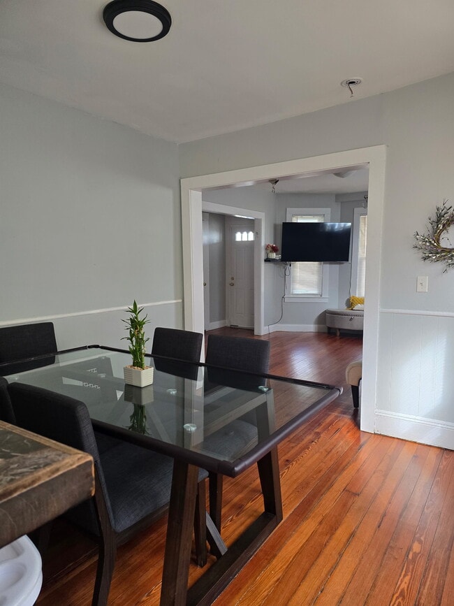 Photo - 175 Wilson St Unit #1