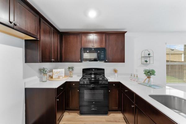 Photo - 1701 Madison Dr