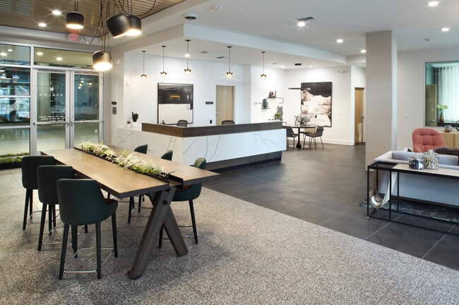 Leasing Office - Avalon Meydenbauer