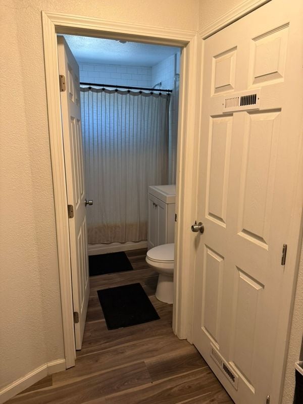 Photo - 1335 W 23rd St