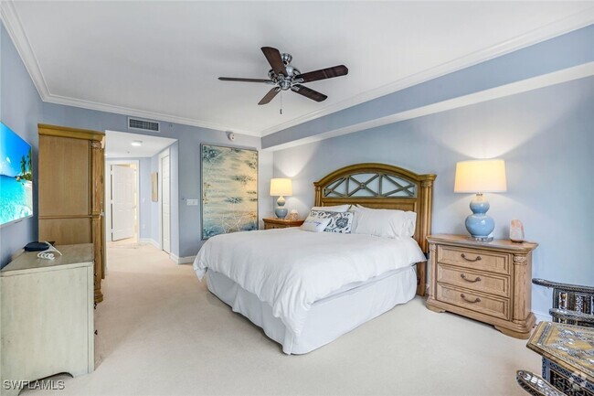 Building Photo - 2728 Tiburon Blvd E Unit A105 Rental