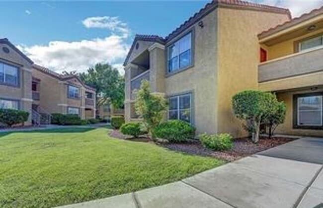Building Photo - 1st-Floor 1-Bedroom Condo! Unit 1141