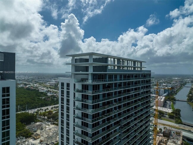 Photo - 16385 Biscayne Blvd Unit 4