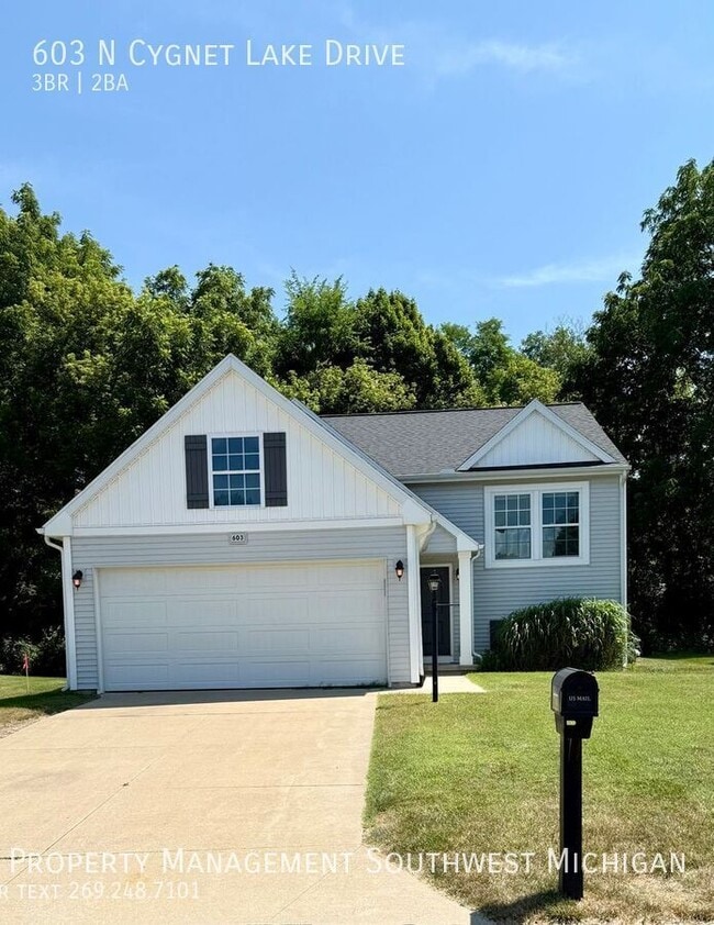 Photo - 603 Cygnet Lake Dr House