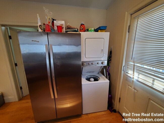 Photo - 35 Pratt St Unit 1