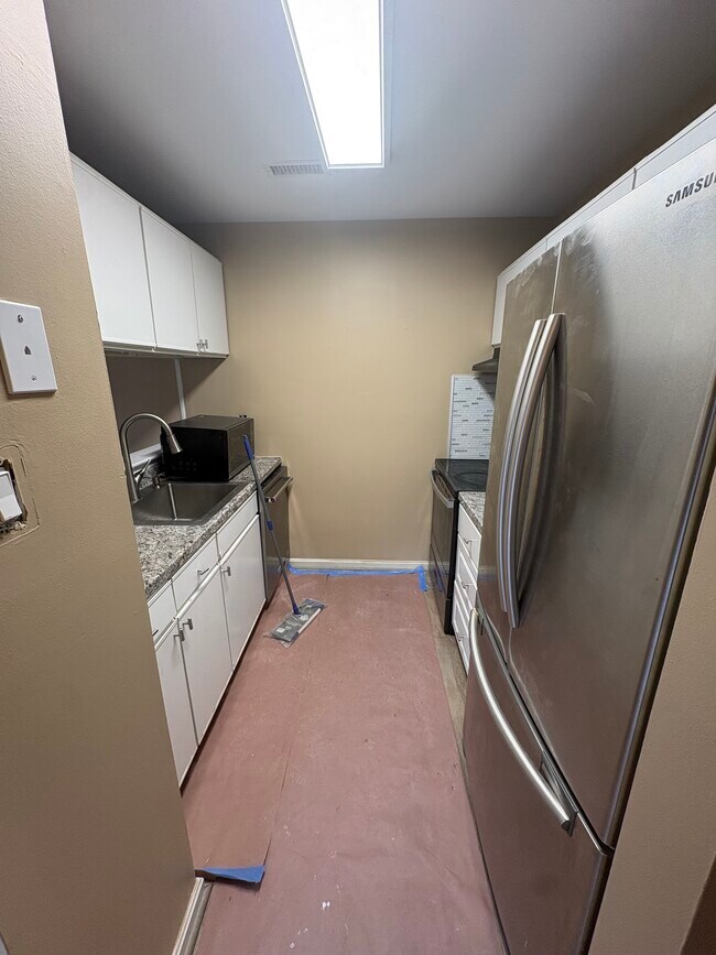 Photo - 2 Banyan Wood Ct