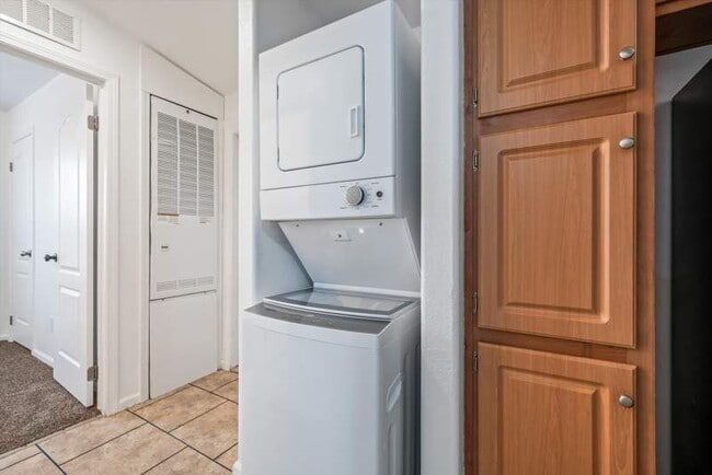 Photo - 5505 N Shannon Rd