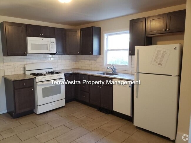 Building Photo - 912-914 North St, Millville, NJ 08332 Unit 914 Rental