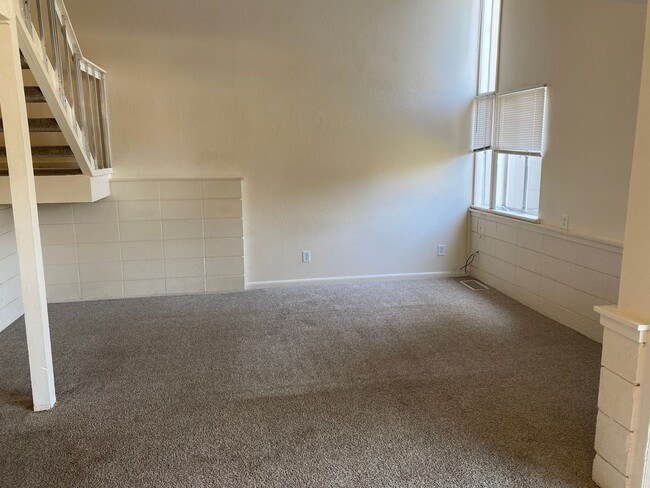 Photo - Seven Thirty, LLC (765) Unidad 765 #1