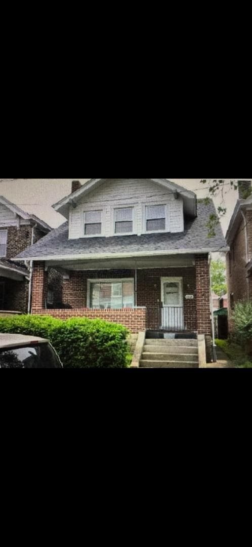 Photo - 1612 Chislett St