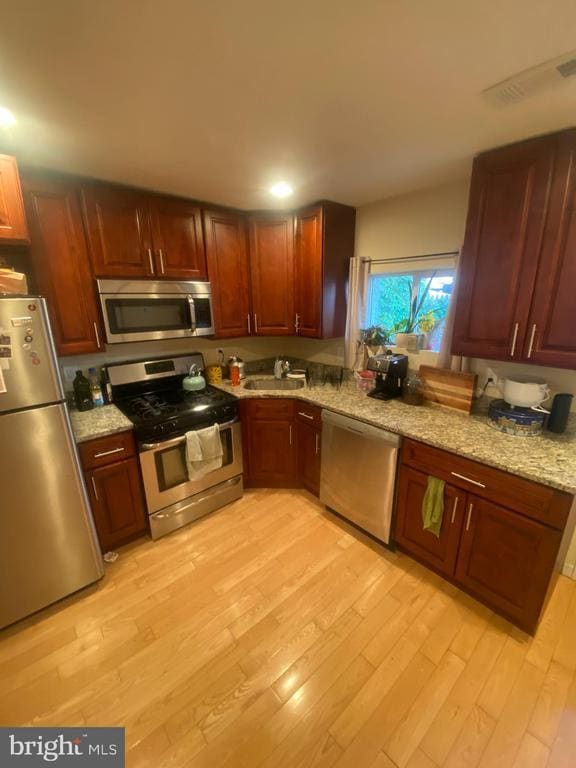 Photo - 902 Cantrell St