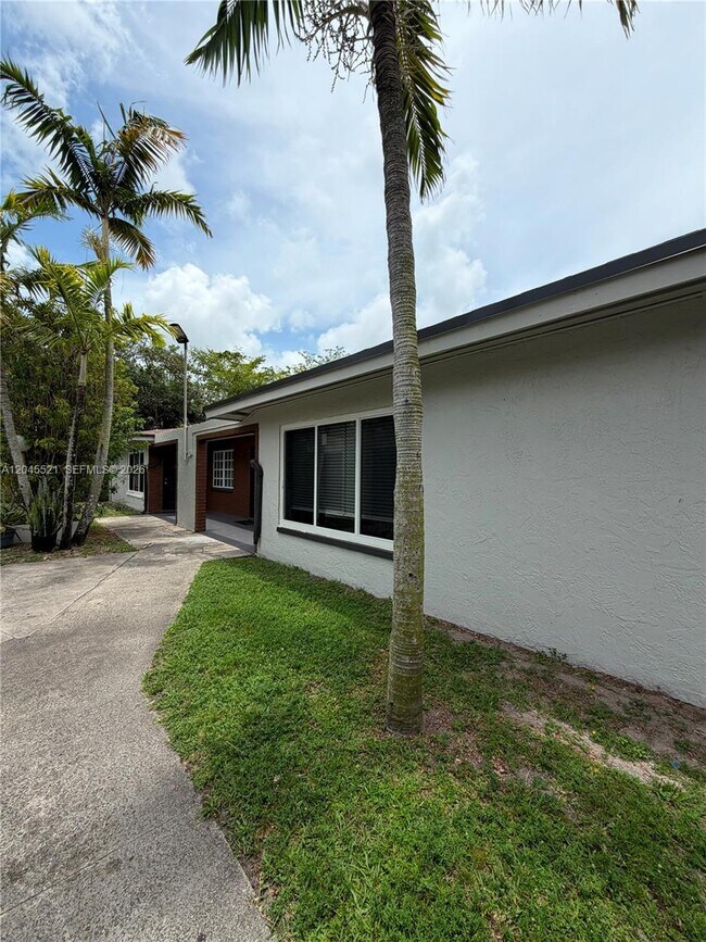 Photo - 2551-6128 NW 26th St