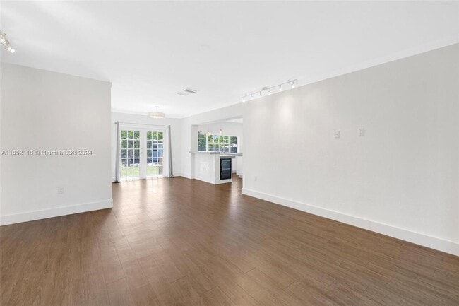 Photo - 6830 N Waterway Dr