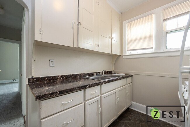 Photo - 12120 Stoepel St Unit 3