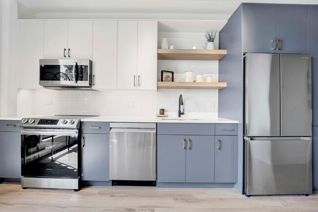 Photo - 1802 W Berenice Ave