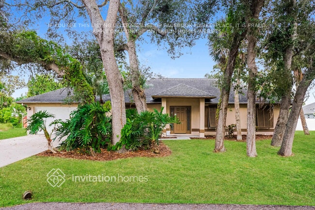 Building Photo - 756 Leeward Rd