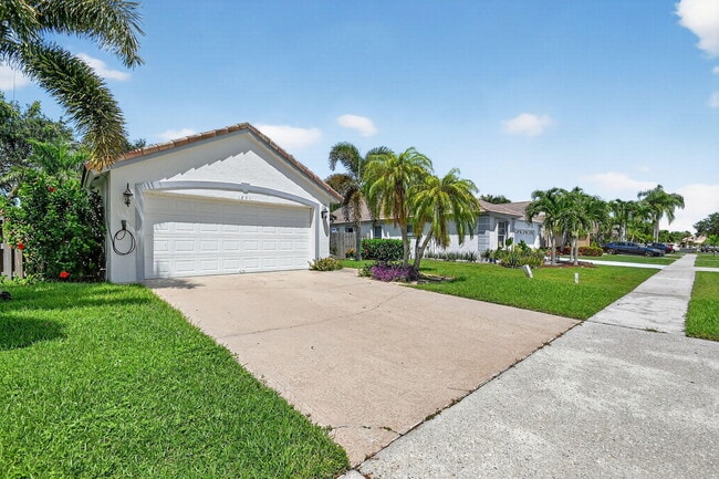 Photo - 1891 Oak Berry Cir
