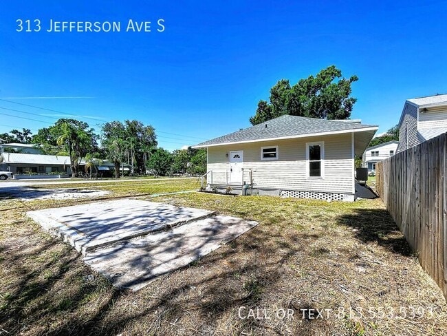 Photo - 313 Jefferson Ave