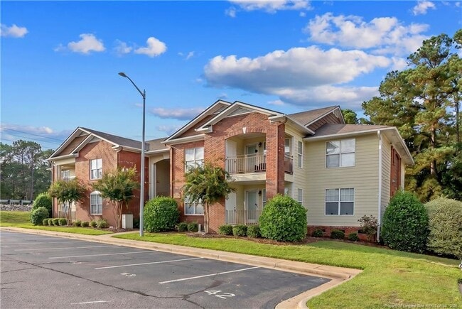 Photo - 401 Meadowland Ct