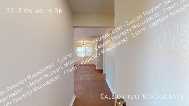 Photo - 3312 Valhalla Dr