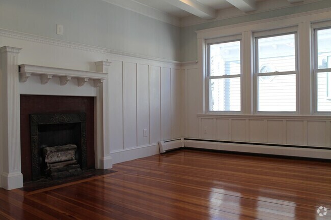 Building Photo - 1014 South St Rental