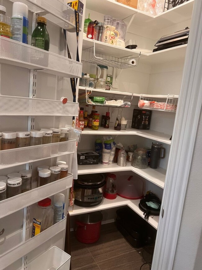 Photo - 2301 Noble Pass Ln